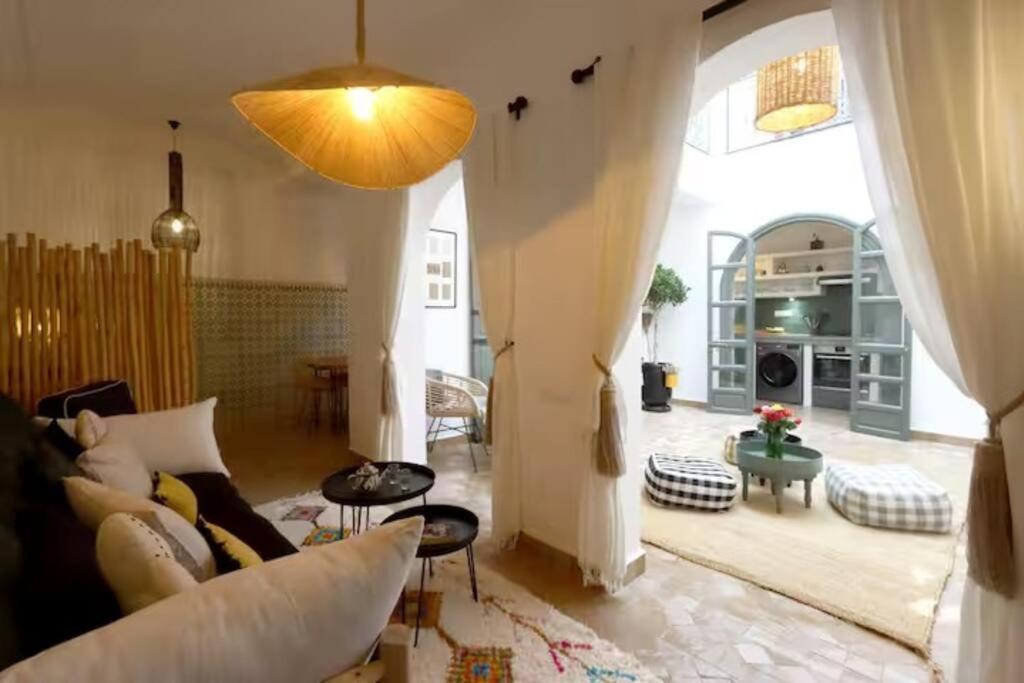Riad Ptit Kech, Bassin Terrasse - Petits Dejeuners Marrákes Kültér fotó