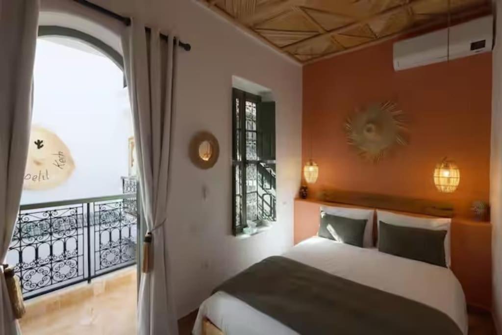 Riad Ptit Kech, Bassin Terrasse - Petits Dejeuners Marrákes Kültér fotó
