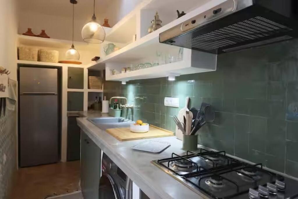 Riad Ptit Kech, Bassin Terrasse - Petits Dejeuners Marrákes Kültér fotó