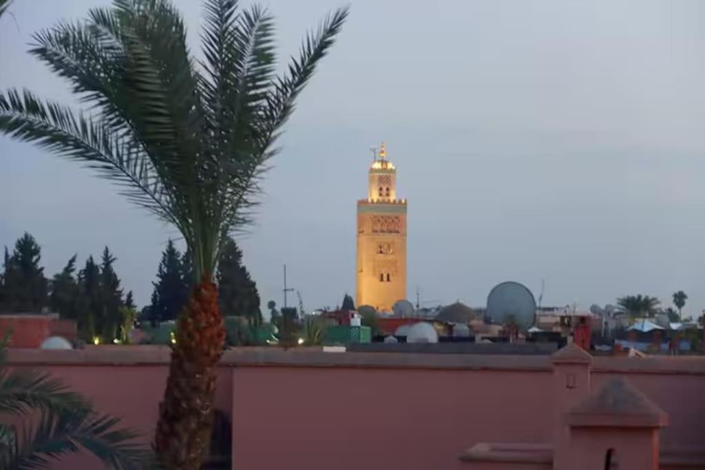 Riad Ptit Kech, Bassin Terrasse - Petits Dejeuners Marrákes Kültér fotó