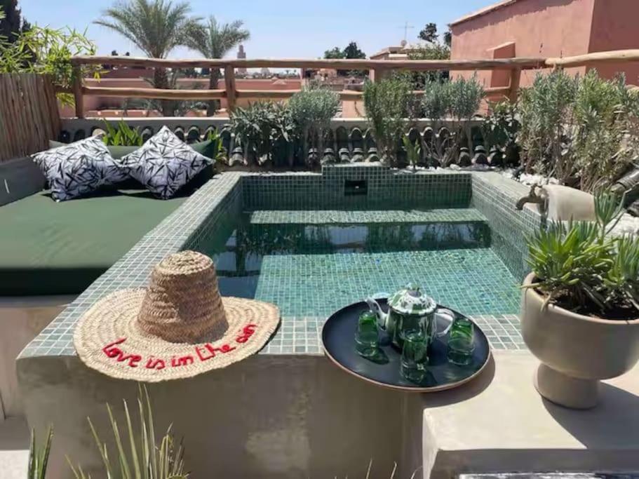 Riad Ptit Kech, Bassin Terrasse - Petits Dejeuners Marrákes Kültér fotó